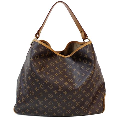 louis vuitton canvas looks cheap|louis vuitton totes monogram canvas.